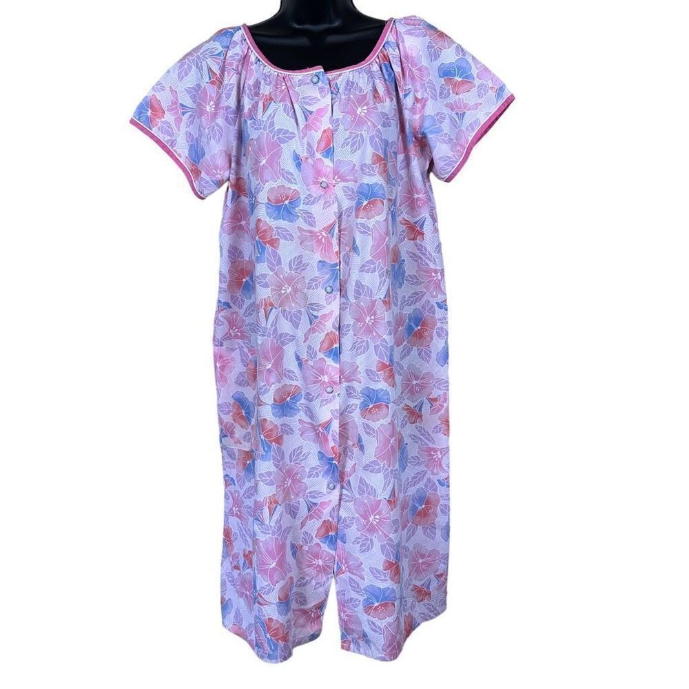 Vintage Regal Rose Floral Print Button Down Midi Dress ￼Size Medium